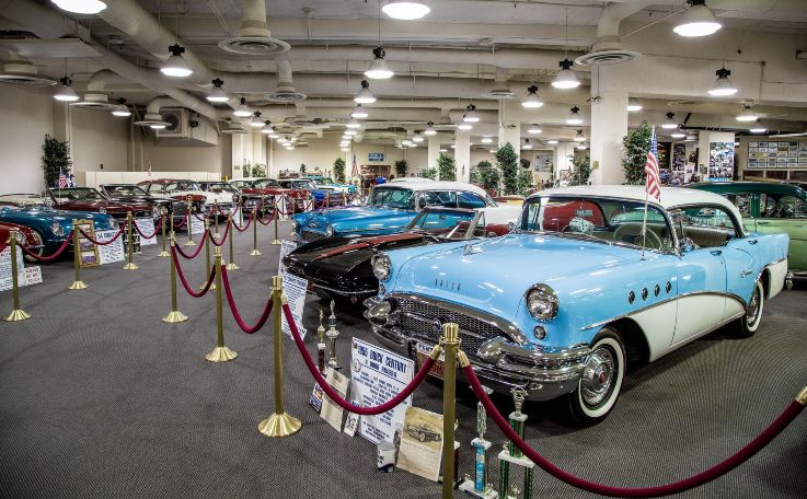 Don Laughlin's Automotive Museum - Image 2