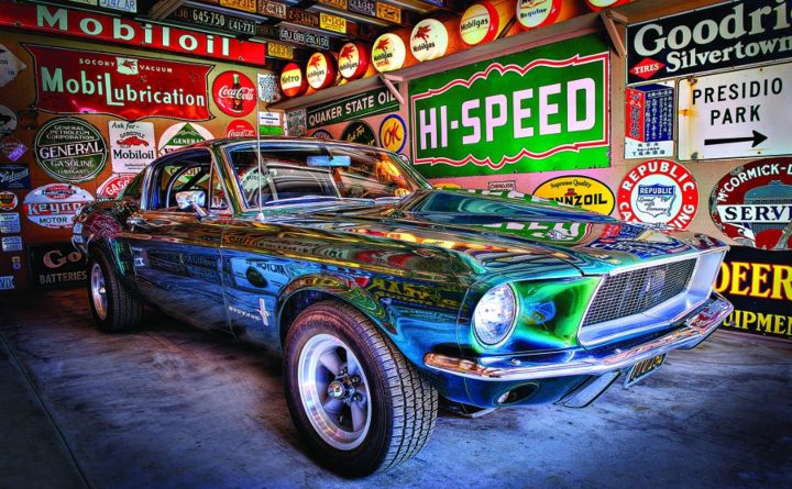 Mendelnhall's Museum of Gasoline - Automotive Museums