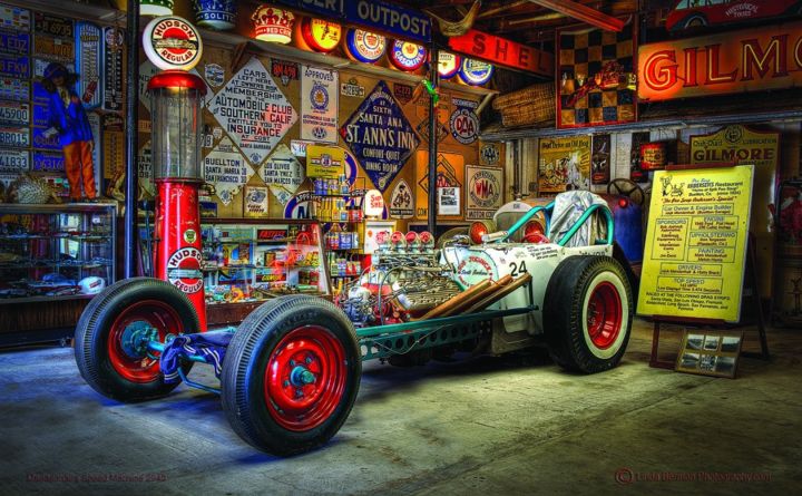 Mendelnhall's Museum of Gasoline - Image 2