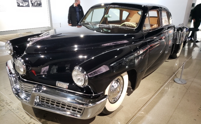 Petersen Automotive Museum - Image 4