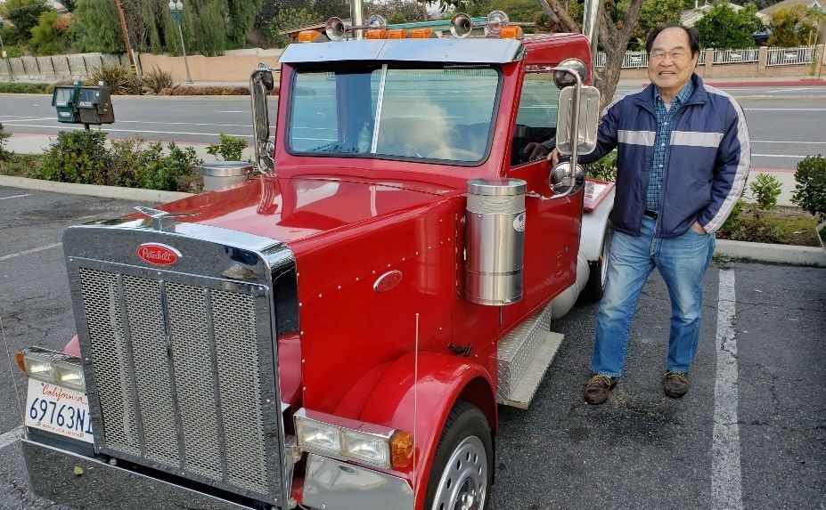 Gas & Glaze Cars And Coffee - Mike with homemade red mini-rig