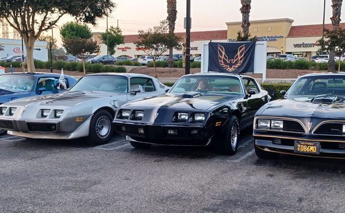Granada Hills Cruz-In Car Meet facebook pic TAs